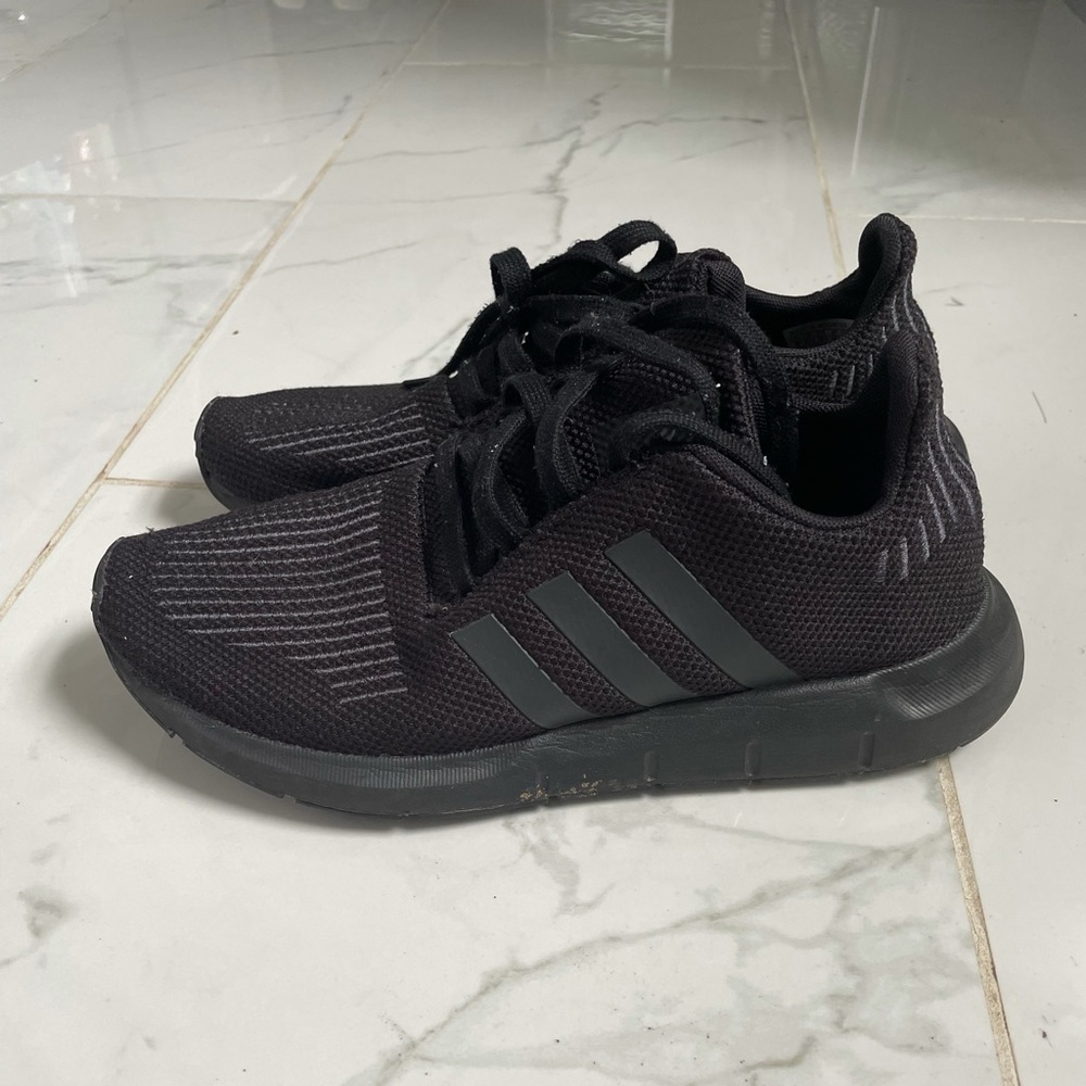 Adidas Kids Swift Run